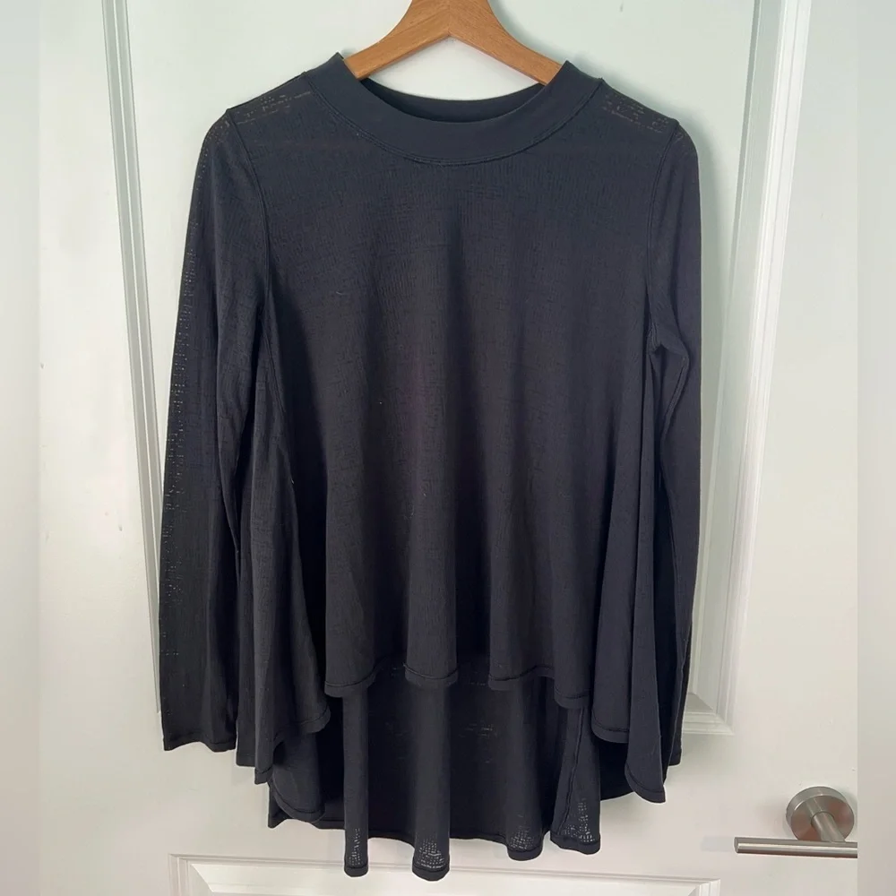 lululemon athletica excellent size